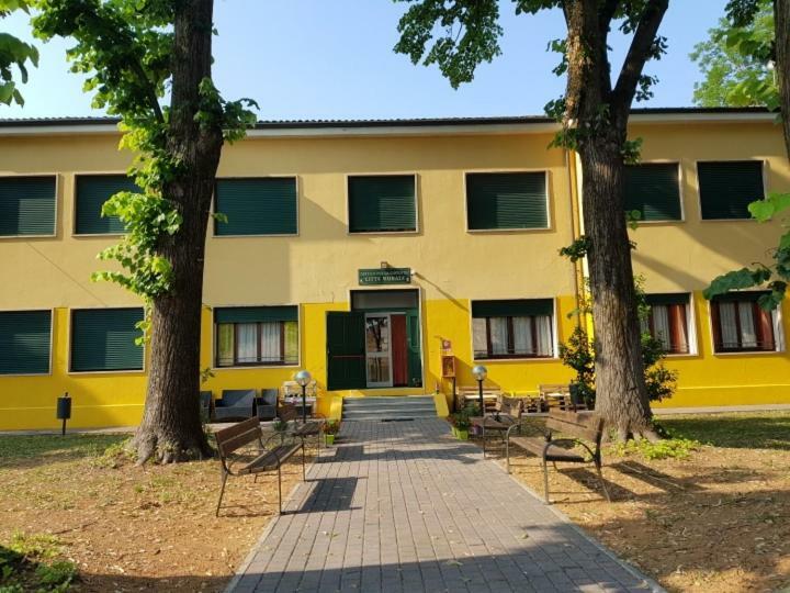Ostello Citta' Murata Montagnana  Ngoại thất bức ảnh