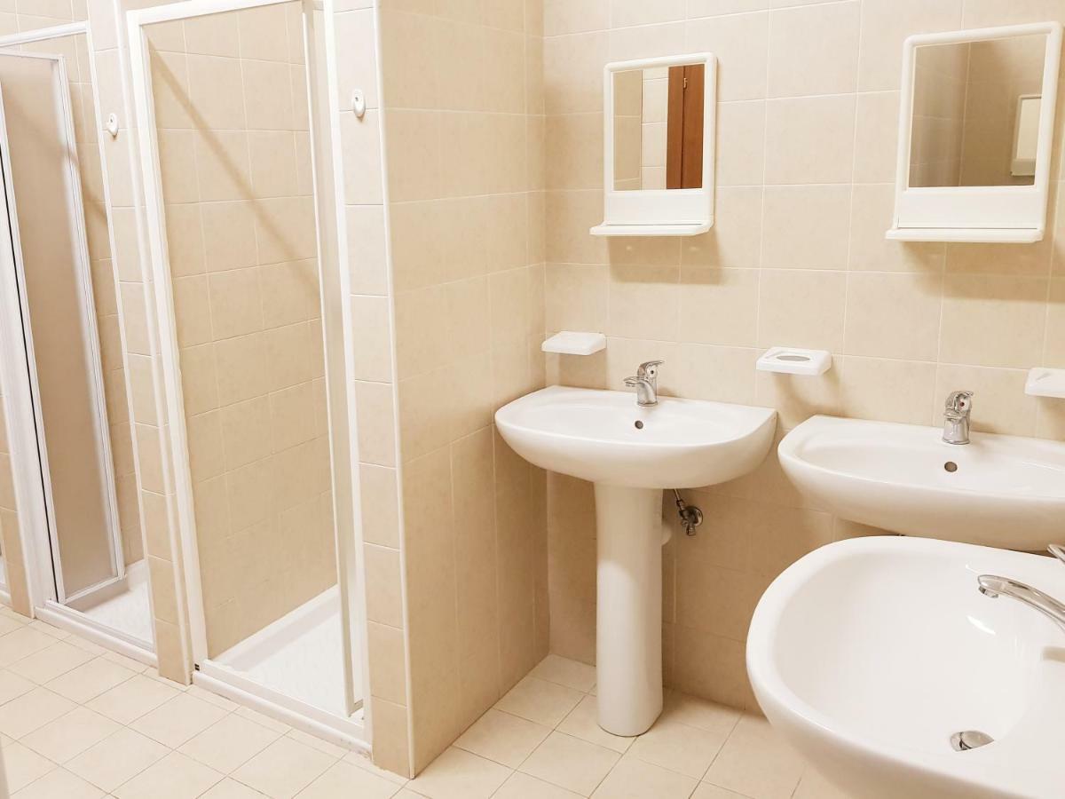 Ostello Citta' Murata Montagnana  Ngoại thất bức ảnh